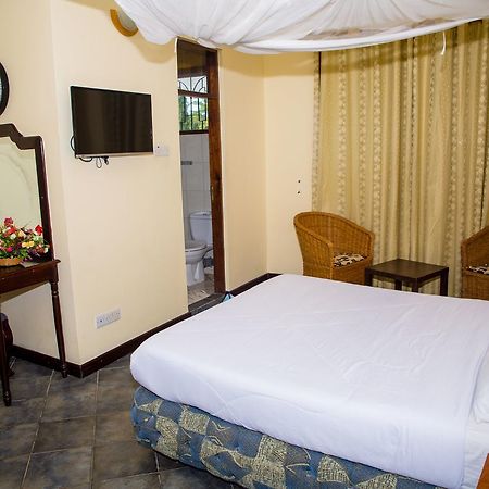 Daisy Comfort Home Dar es Salaam Exteriör bild